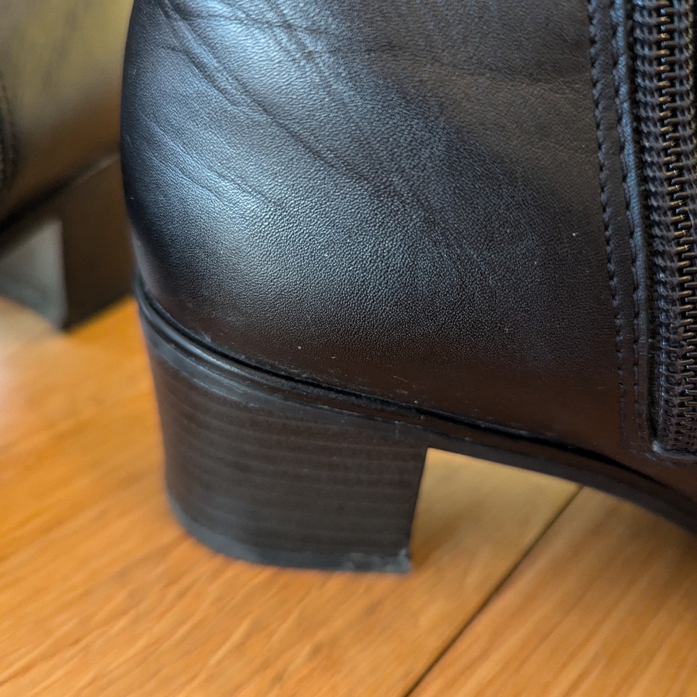 La Canadienne Leather Ankle Boot Size 7.5 - Picture 3 of 8
